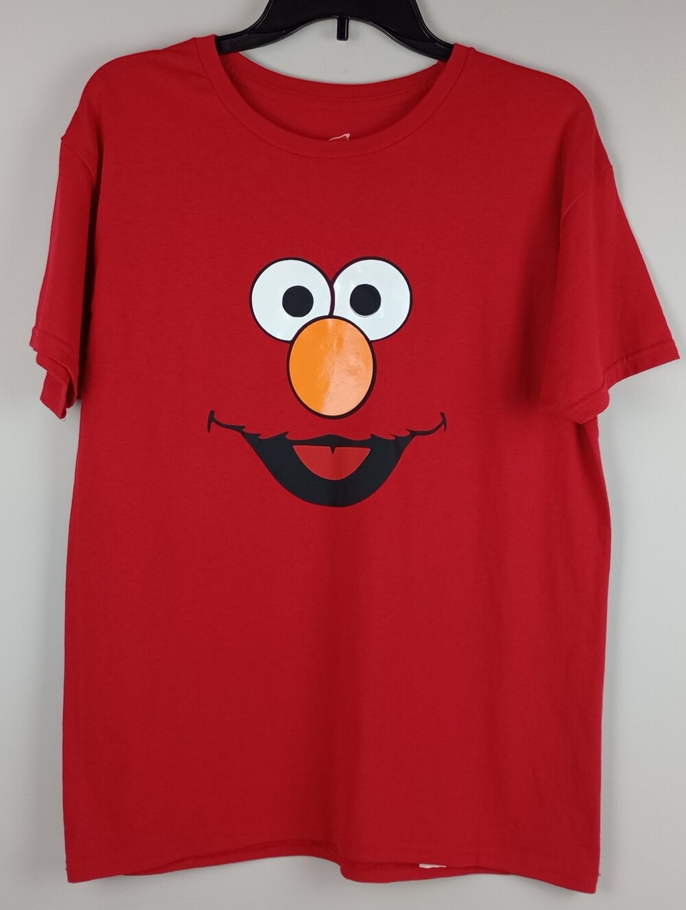 Hanes Mens M Red Elmo Big Face Sesame Street Short Sleeve Graphic Tshirt